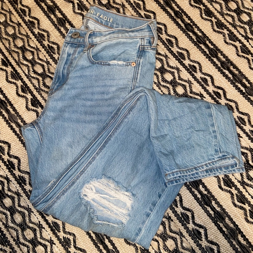 American Eagle Women’s 90’s Straight Jean